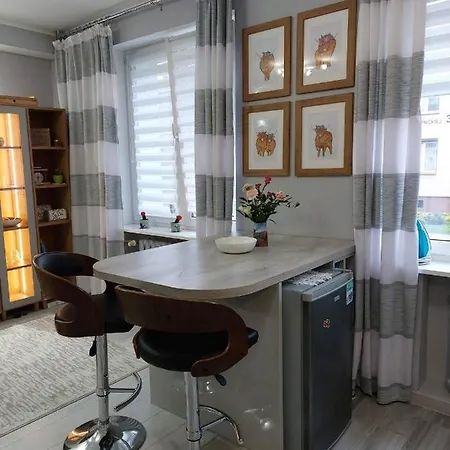 Bee Happy Apartament Wrzesnia Exterior photo