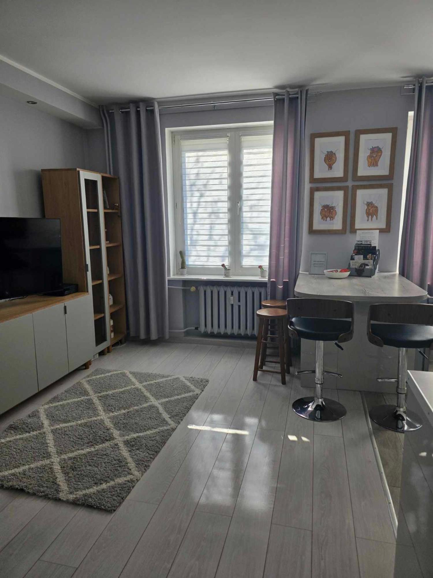 Bee Happy Apartment